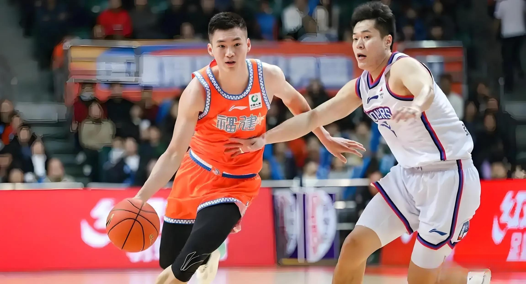 c7娱乐包含武汉三镇迎CBA常规赛关键赛;清晨战术微调;管理层满意;年轻球员得到机会的词条