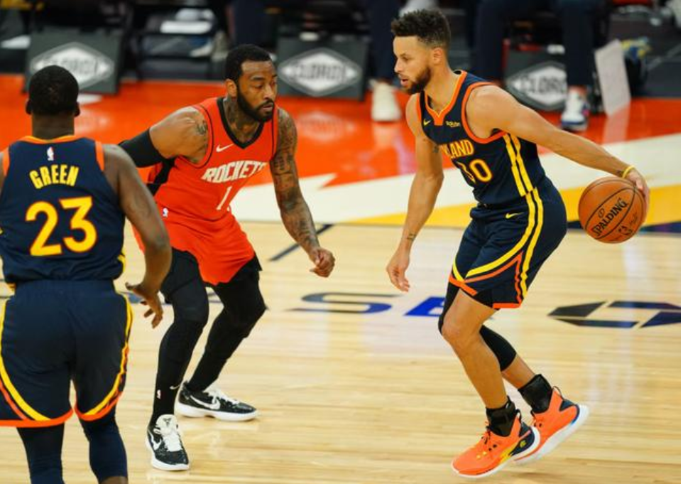 c7娱乐包含加时末段NBA季后赛传出新动向；多特蒙德门线救险；管理层表态——悬念犹存；训练强度明显提升的词条